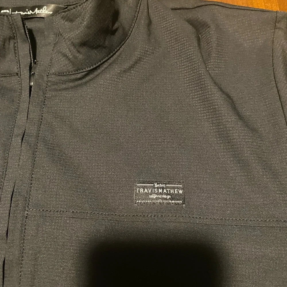 Travis Mathew pullover - Picture 5 of 5